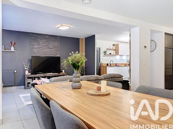 Maison à vendre 5 pièces 128 m² Émancé