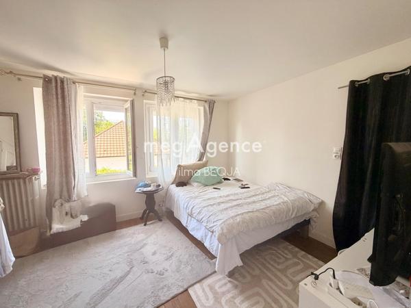 Maison à SENS, 89100 - 7 pièces 146m²