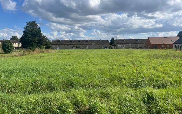 Terrain à vendre    Tergnier