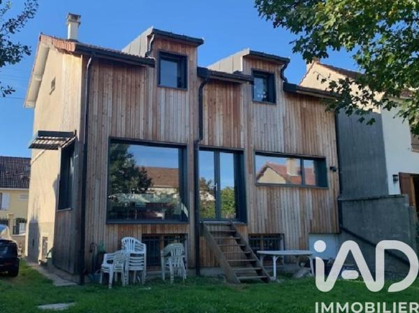 Maison à vendre 7 pièces 155 m² Saint-Cyr-l'École
