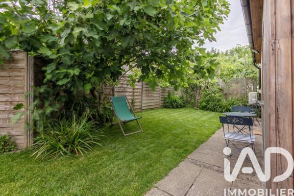 Maison à vendre 7 pièces 155 m² Saint-Cyr-l'École