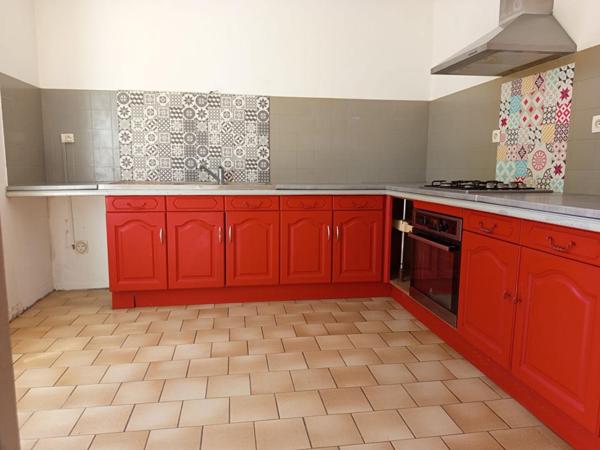 Villa Plain Pied 129m² , 4 chambres sur Terrain de 944m², Saint Paul Trois Châteaux 269 000HAI