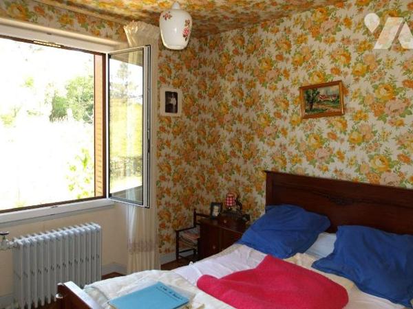 BOUSSAC (23) CREUSE, A vendre pavillon de 100 m² hab. de 4 chambres...garage, cour et jardin da...