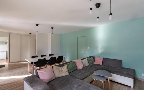 Maison à vendre    4 pièces • 88 m2 Saint-Martin-Belle-Roche