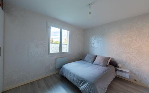 Maison à vendre    4 pièces • 88 m2 Saint-Martin-Belle-Roche