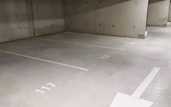 Stationnement à louer    Villeurbanne