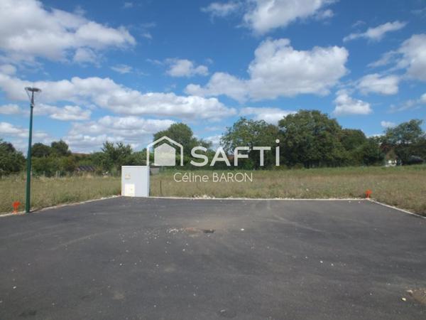 Beau terrain constructible de 1165m²