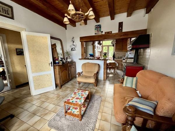 Immeuble à vendre |  Royan |  11 pièces | 399,8 m²