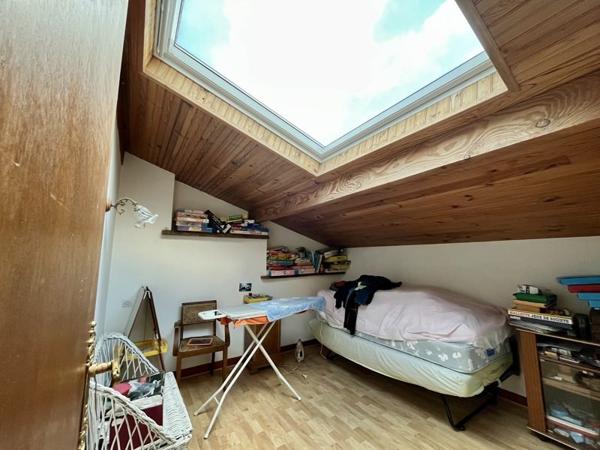 Immeuble à vendre |  Royan |  11 pièces | 399,8 m²