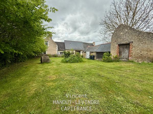 EXCLUSIVITE – PROPRIÉTÉ HISTORIQUE DE 1840 ENTIÈREMENT RÉNOVÉE – CADRE EXCEPTIONNEL À SOULAIRE ET BOURG (49)