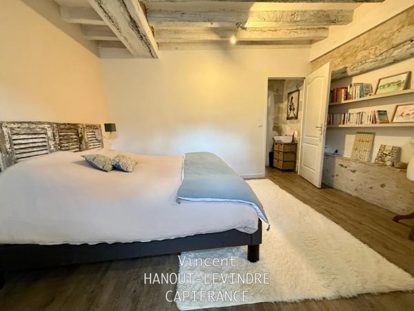 EXCLUSIVITE – PROPRIÉTÉ HISTORIQUE DE 1840 ENTIÈREMENT RÉNOVÉE – CADRE EXCEPTIONNEL À SOULAIRE ET BOURG (49)