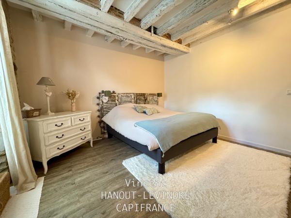 EXCLUSIVITE – PROPRIÉTÉ HISTORIQUE DE 1840 ENTIÈREMENT RÉNOVÉE – CADRE EXCEPTIONNEL À SOULAIRE ET BOURG (49)