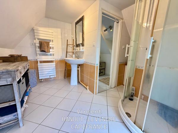 EXCLUSIVITE – PROPRIÉTÉ HISTORIQUE DE 1840 ENTIÈREMENT RÉNOVÉE – CADRE EXCEPTIONNEL À SOULAIRE ET BOURG (49)