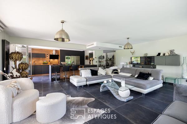 Rez-de-jardin dans une résidence cossue et prisée avec tennis et piscine