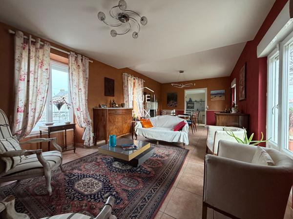 79400 SAINT MAIXENT L ECOLE Maison de plain-pied de 163 m² ? Double habitation ? Terrain de 1 300 m²