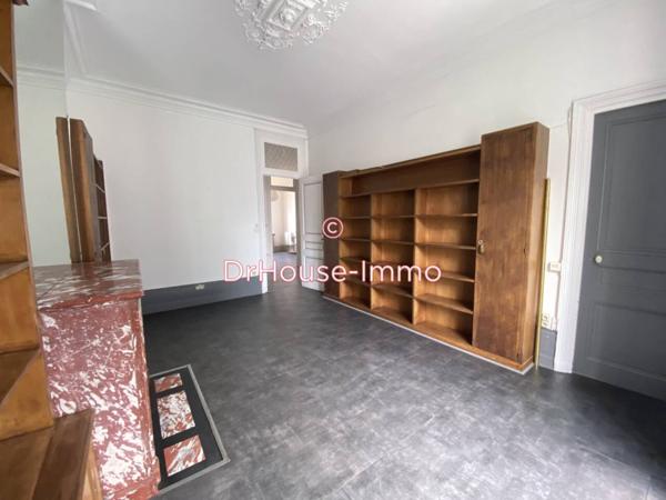 Bureau à louer 4 pièces de 84 m²