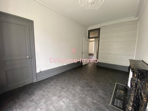 Bureau à louer 4 pièces de 84 m²