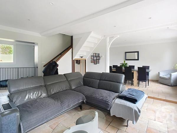 Maison à vendre  5 pièces - 101,53 m 2   GISORS  - 27