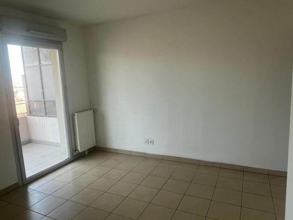 Appartement avec terrasse et parking