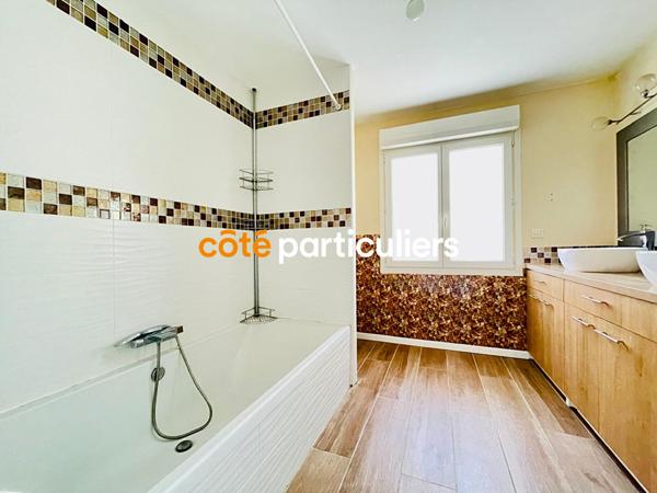 Location Maison148,5 m² - 5 Pièces - MONCLAR DE QUERCY (82230)