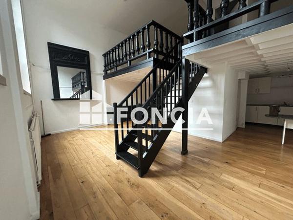Location Appartement 3 pièces 95.45 m² - 24 RUE DE CANTELEU Lille 59000