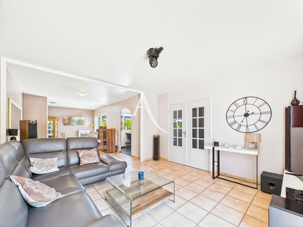 Maison de plain-pied Neydens 4 pièce(s) 130 m2