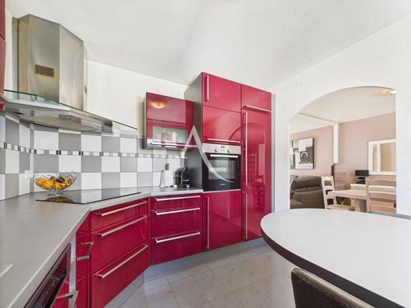 Maison de plain-pied Neydens 4 pièce(s) 130 m2