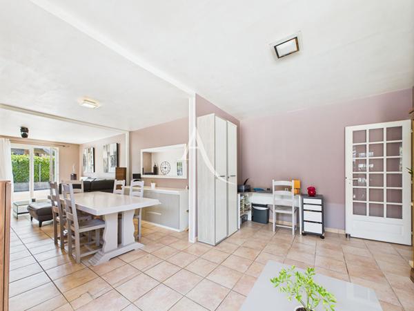 Maison de plain-pied Neydens 4 pièce(s) 130 m2