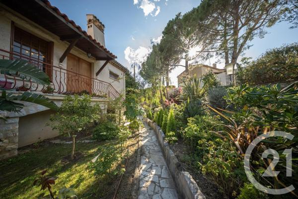 Maison à vendre  6 pièces - 155,15 m2 VENCE - 06