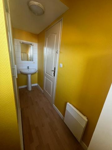 Appartement à louer Chateaubriant : 2 pièces, 39m² avec 1 chambre(s) à 425€ - AJP Immobilier Châteaubriant
