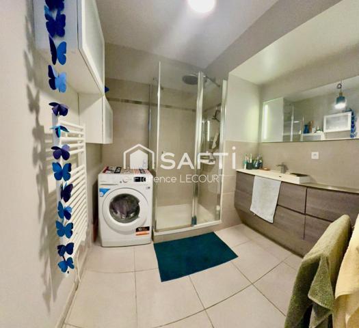 Résidence récente beau T3 avec box en sous sol