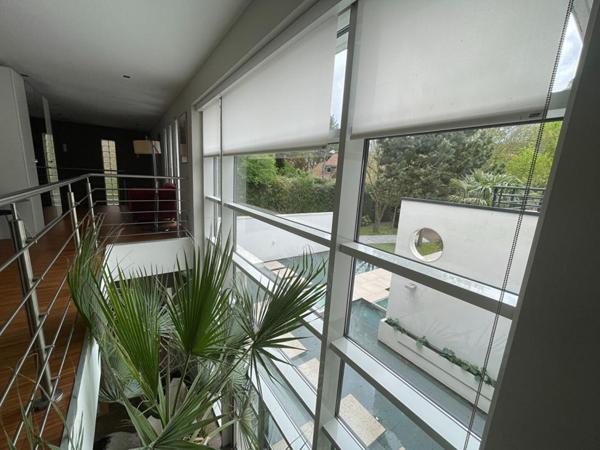 Maison d'exception, 5 chambres, Piscine couverte ,hammam, jardin arboré