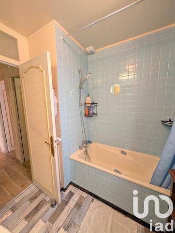 Maison traditionnelle 5 pièces de 99 m² à Civaux (86320)