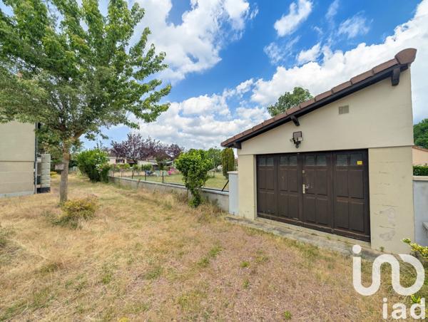 Maison traditionnelle 5 pièces de 99 m² à Civaux (86320)