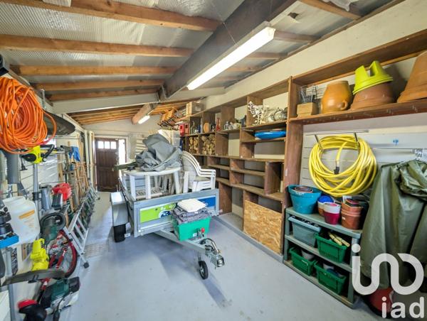 Maison traditionnelle 5 pièces de 99 m² à Civaux (86320)