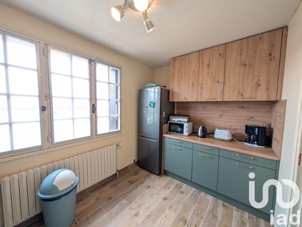 Maison traditionnelle 5 pièces de 99 m² à Civaux (86320)