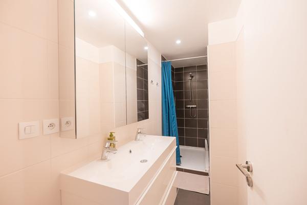 Appartement T3 traversant de 56 m²