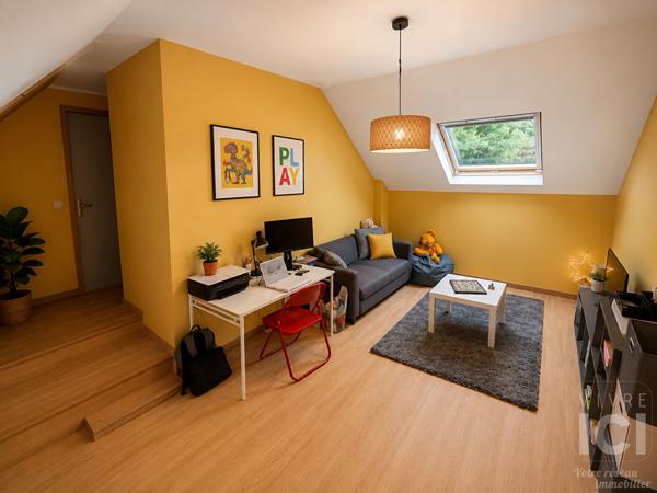 Longère en pierre de 153 M² habitable avec piscine- 4chambres parcelle 506 M²