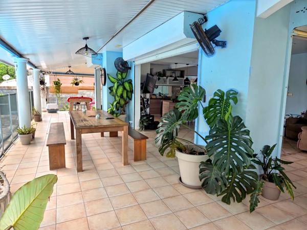 REMIRE MONTJOLY - PARC LINDOR - MAISON 6 PIECES - COUP DE COEUR ABSOLU