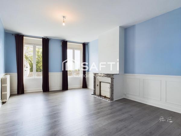 Maison de Maitre en pierre  « cœur de ville » avec cinq chambres, terrain intimiste et grand garage