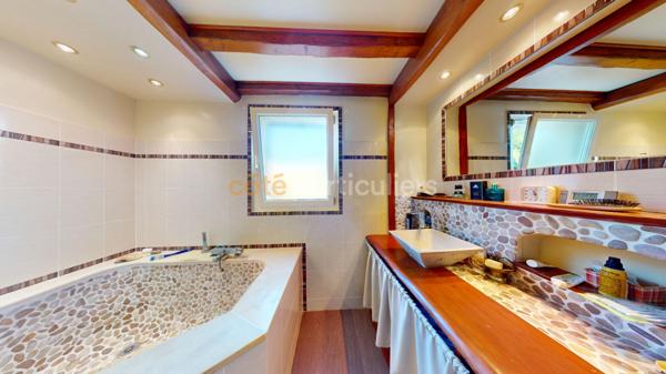 Vente Appartement142 m² - 4 Pièces - ROYAN (17200)