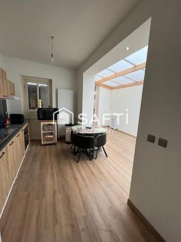 jolie maison de ville , 3 chambres + studio  , 139 m2 habitables