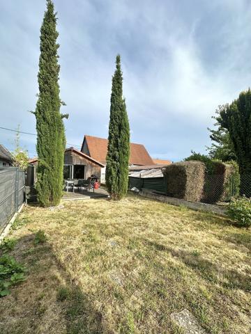 Maison rénovée avec jardin et terrasse – Huttenheim