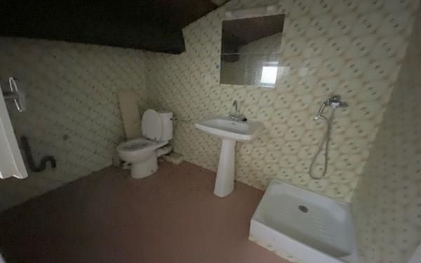 Appartement à louer    1 pièce • 17,66 m2 Ollioules