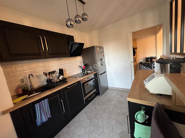 Charmant appartement 2 pièces à vendre à Toulon Ouest - Rare sur le marché !