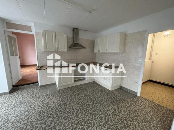 Location Maison 5 pièces 80 m² - 2 LA PEHOLLIERE Baguer Morvan 35120