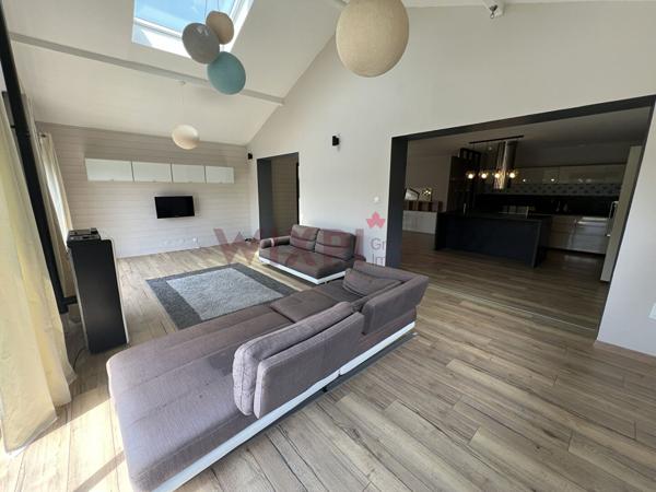 À louer - Maison meublée de plain-pied avec piscine et vaste pièce de vie ? Villette-de-Vienne , Villette de vienne À louer - Maison meublée de plain-pied avec piscine et vaste pièce de vie ? Villette-de-Vienne , Villette de vienne