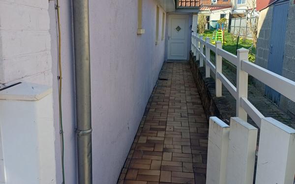 Maison à louer    3 pièces •  Hazebrouck