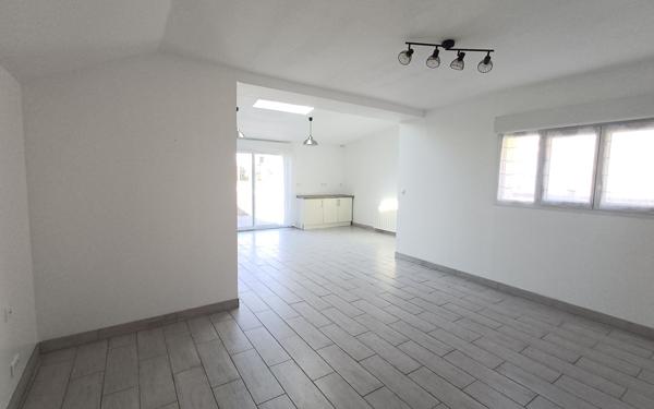 Maison à louer    3 pièces •  Hazebrouck