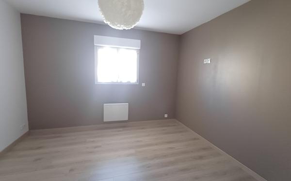 Maison à louer    3 pièces •  Hazebrouck